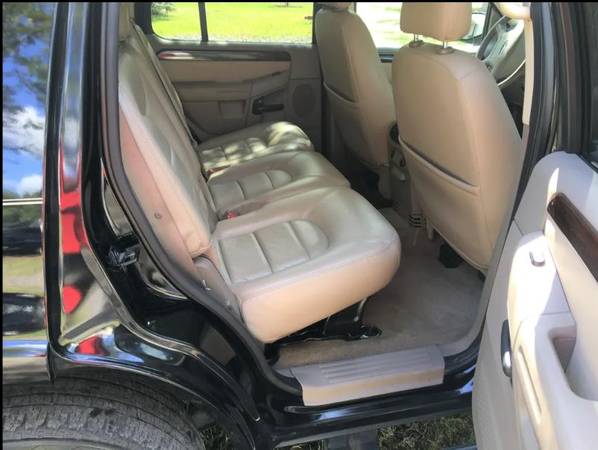 2004 Ford Explorer Limited / Leather / 3rd Row / Sunroof for sale in Summerville , SC – photo 3
