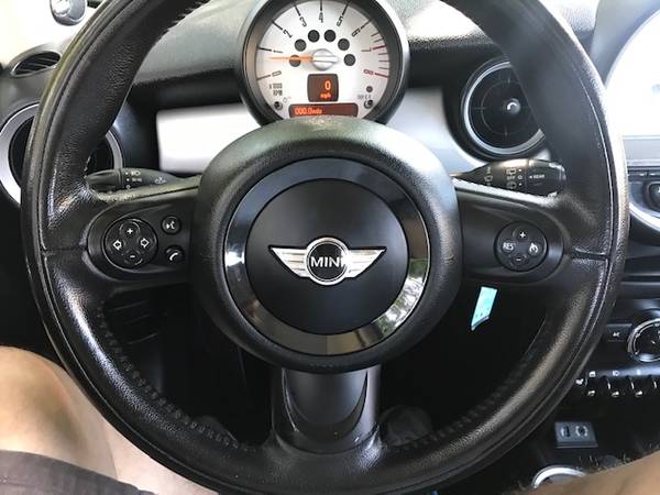 2013 MINI COOPER HATCHBACK 6 SPEED 76K LOADED. - cars & trucks - by... for sale in Medford, OR – photo 16