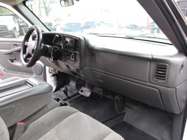 2006 Chevrolet Silverado 2500 REG. CAB 4X4 W/ SNOW PLOW * 84K * -... for sale in south amboy, MA – photo 11