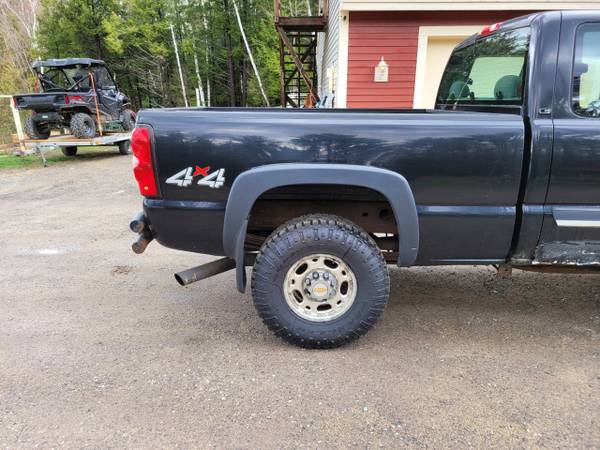 2004 Chevy Silverado 2500 HD 4X4 TODAY 5/10 - - by for sale in Belmont, ME – photo 16