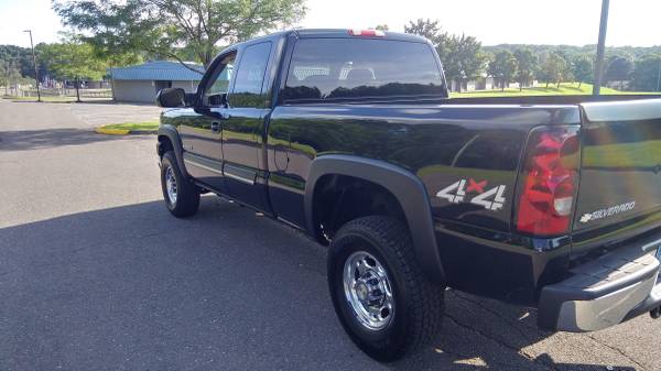 2004 Chevrolet Silverado 2500HD Extended Cab 4WD for sale in Vernon Rockville, CT – photo 2