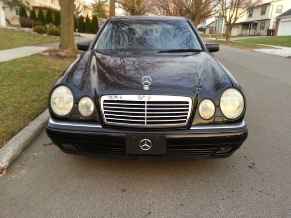 99 Mercedes Benz E320 4Matic 4WD HID Headlights Leather Moon... for sale in Lansing, MI – photo 3