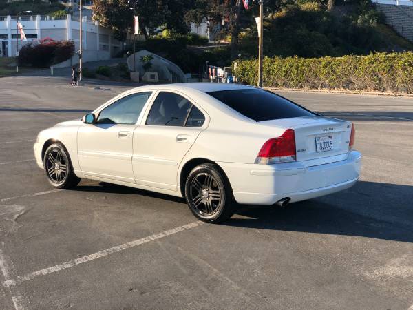 2008 Volvo s60 2.5t - cars & trucks - by owner - vehicle automotive... for sale in Santa Barbara, CA – photo 3