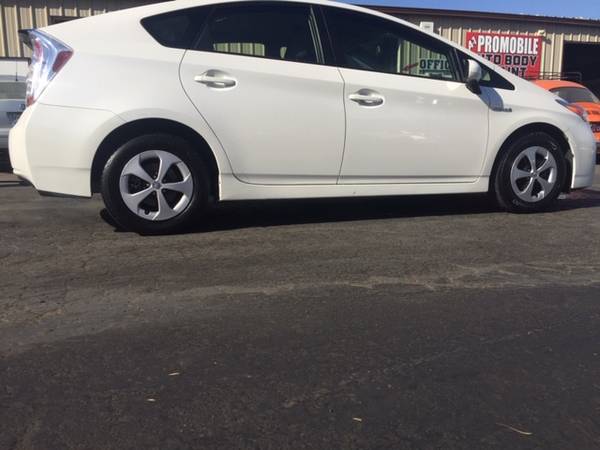 2014 TOYOTA PRIUS ~RUNS AND DRIVES GREAT~COMMUTER MUST HAVE~NAVIGATION for sale in Tracy, CA – photo 10