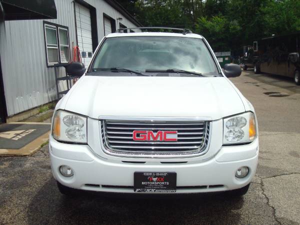2008 GMC Envoy SLE 2WD White - - by dealer - vehicle for sale in Crystal Lake, IL – photo 2