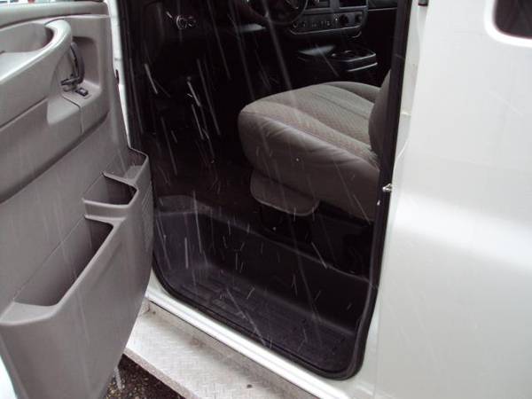 2014 Chevrolet Express Passenger QUIGLEY 4X4 12 PASSENGER VAN... for sale in waite park, OR – photo 16