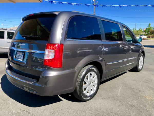 ** 2016 CHRYSLER TOWN AND COUNTRY ** PRICE DROP for sale in Anderson, CA – photo 2