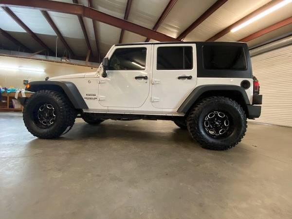 2016 Jeep Wrangler Unlimited 4x4 IN HOUSE FINANCE - FREE SHIPPING -... for sale in DAWSONVILLE, SC – photo 12