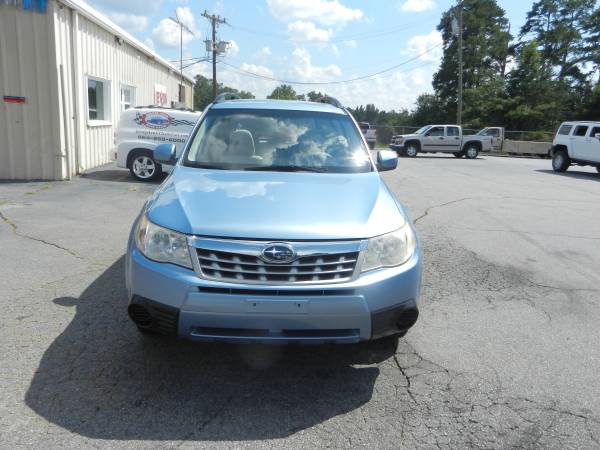 ***2011 SUBARU FORESTER 2.5 X PREMIUM**CARFAX 1-OWNER*MUST... for sale in Greenville, SC – photo 4
