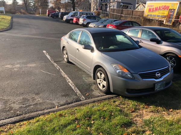 2008 Nissan Altima 2.5 Auto - cars & trucks - by owner - vehicle... for sale in Greenfield, MA – photo 2
