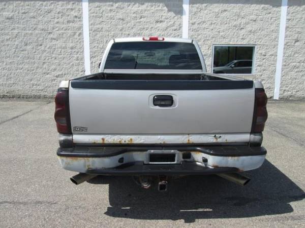 2006 Chevrolet Silverado 1500 Work Truck 4dr Extended Cab 4WD 6.5 ft. for sale in Cambridge, OH – photo 12