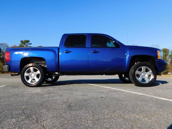 LIFTED 13 CHEVY SILVERADO 1500 LTZ CREW 4X4 LEATHER *NEW 33X12.50... for sale in KERNERSVILLE, SC – photo 3