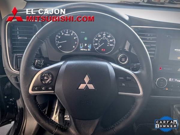 2015 Mitsubishi Outlander SE - cars & trucks - by dealer - vehicle... for sale in El Cajon, CA – photo 15