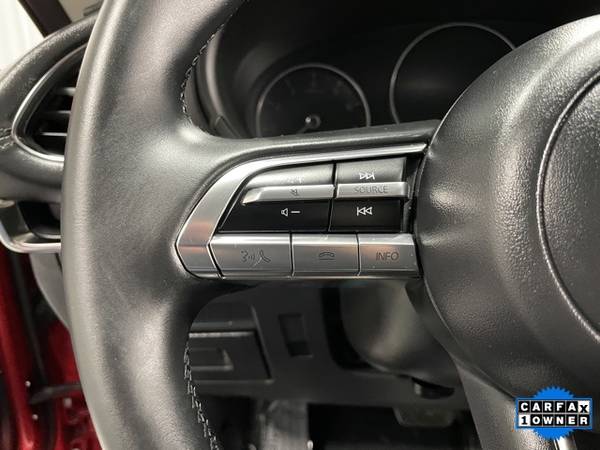 2019 MAZDA Mazda3 Select Compact Sedan Backup Camera - cars for sale in Parma, NY – photo 16