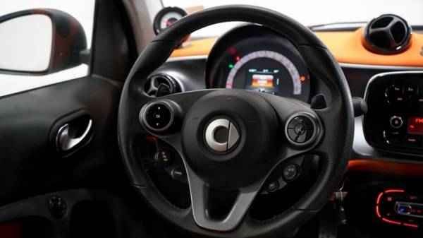 2016 Smart fortwo Passion - - by dealer - vehicle for sale in Honolulu, HI – photo 21