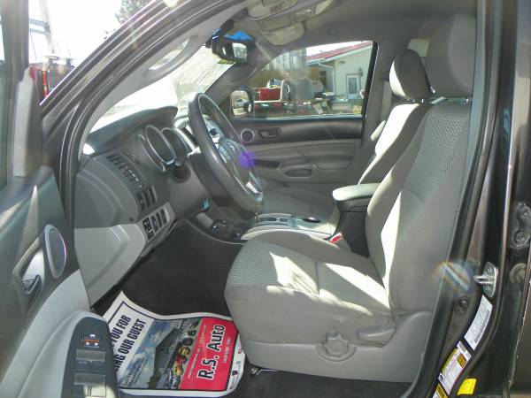 2012 Toyota Tacoma SR5 Double Cab - cars & trucks - by dealer -... for sale in LOCKRIDGE, IA – photo 10