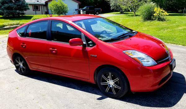 2008 Prius Hatchback Leather, Custom Rims. Navigation, Clean for sale in Marshall, WI – photo 10