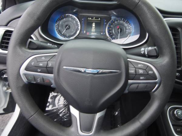 2015 Chrysler 200 Limited Limited Sedan - - by dealer for sale in Vancouver, OR – photo 8