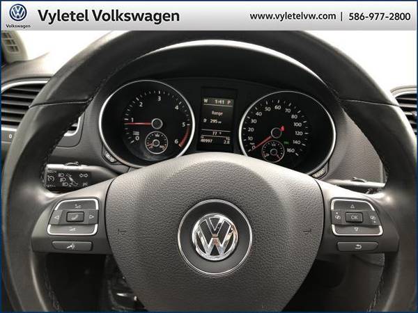 2013 Volkswagen Jetta SportWagen wagon 4dr DSG TDI w/Sunroof & Nav -... for sale in Sterling Heights, MI – photo 20