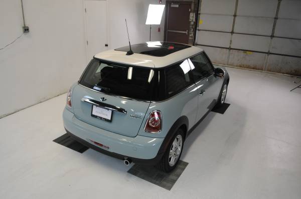 2013 MINI Cooper Hardtop - cars & trucks - by dealer - vehicle... for sale in Bensenville, IL – photo 4