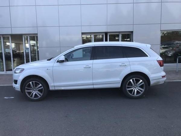 2015 Audi Q7 3 0T Premium CALL/TEXT - - by dealer for sale in Gladstone, OR – photo 2