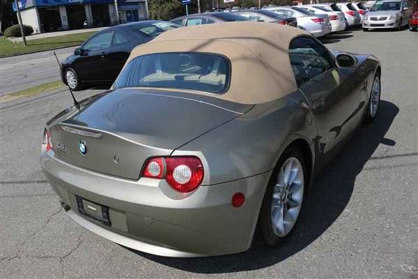 2005 BMW Z4, CLEAN TITLE, 2 OWNERS, LEATHER, KEYLESS, MEMORY SEATS -... for sale in Graham, NC – photo 5