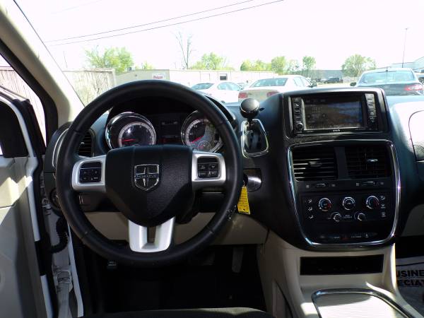 2016 DODGE GRAND CARAVAN GUARANTEED APPROVALS - - by for sale in Conway, AR – photo 8