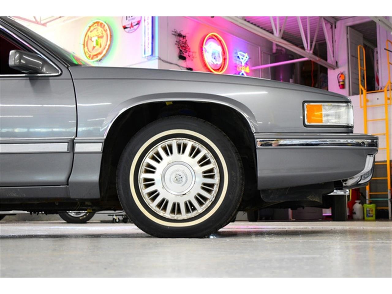 1993 Cadillac DeVille for sale in WAYNE, MI – photo 39