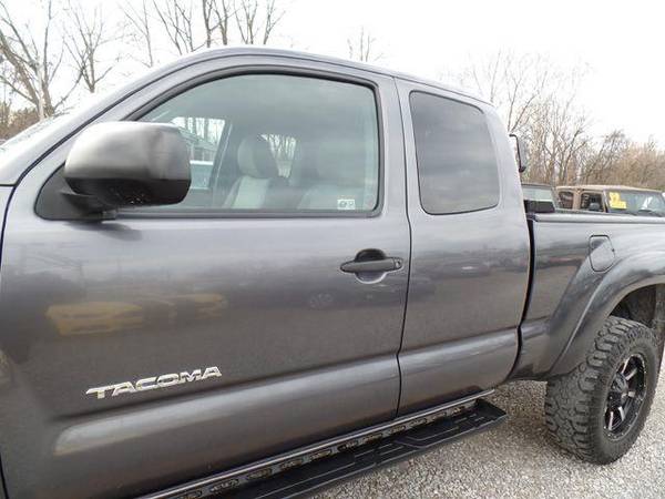 2015 Toyota Tacoma SR5 Access Cab 4WD V6 - - by dealer for sale in Carroll, OH – photo 10