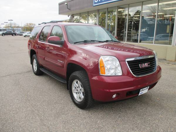 2007 GMC Yukon SLT 4WD - cars & trucks - by dealer - vehicle... for sale in Sioux City, IA – photo 7