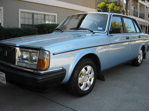 1985 Volvo 240 Excellent Condition for sale in Lewisville, TX – photo 4