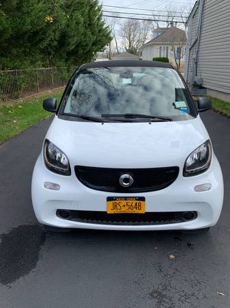 SMART CAR FORTWO 2017 - cars & trucks - by owner - vehicle... for sale in Brooklyn, NY – photo 4