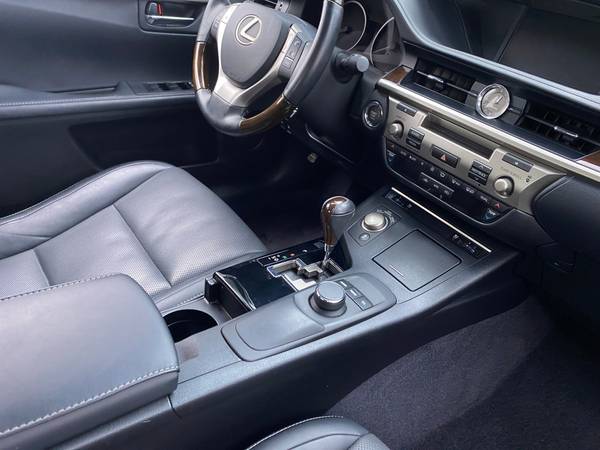 2015 Lexus ES ES 350 Sedan 4D sedan Red - FINANCE ONLINE - cars &... for sale in Kansas City, MO – photo 20
