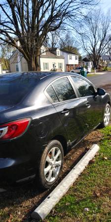 Mazda 3 ; 2010 - cars & trucks - by owner - vehicle automotive sale for sale in Medford, PA – photo 2