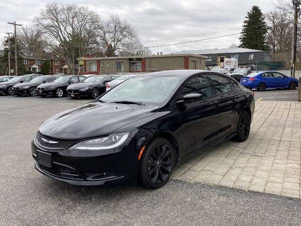 2015 Chrysler 200 S - cars & trucks - by dealer - vehicle automotive... for sale in Cuyahoga Falls, OH – photo 8