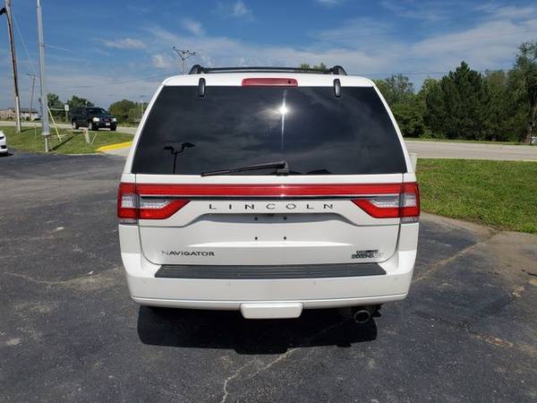 2015 Lincoln Navigator 4WD Sport Utility 4D Trades Welcome Financing A for sale in Harrisonville, MO – photo 18