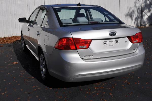 2009 Kia Optima EX - cars & trucks - by dealer - vehicle automotive... for sale in Milford, NH – photo 3