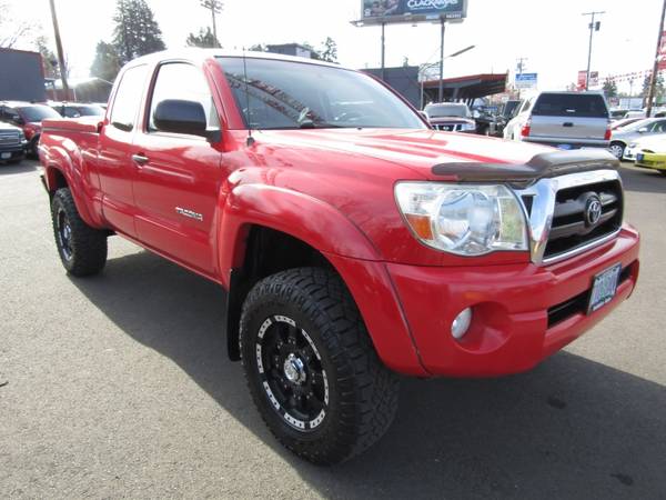 2007 Toyota Tacoma 4X4 Access V6 BRIGHT RED 164K SUPER SHARP MUST for sale in Milwaukie, OR – photo 5