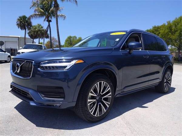 2021 Volvo XC90 T5 Momentum - SUV - - by dealer for sale in Naples, FL – photo 8