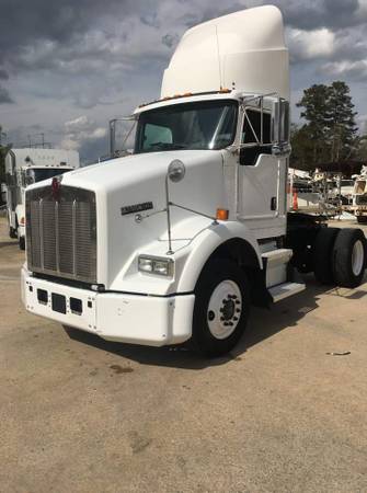 2005 KenWorth T800 - - by dealer - vehicle automotive for sale in Other, TN