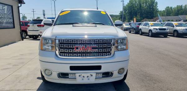 RECENT ARRIVAL!! 2013 GMC Sierra 3500HD 4WD Crew Cab Denali for sale in Chesaning, MI – photo 2