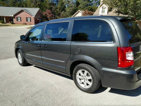 2012 Chrysler Town and Country for sale in Maryville, TN – photo 7