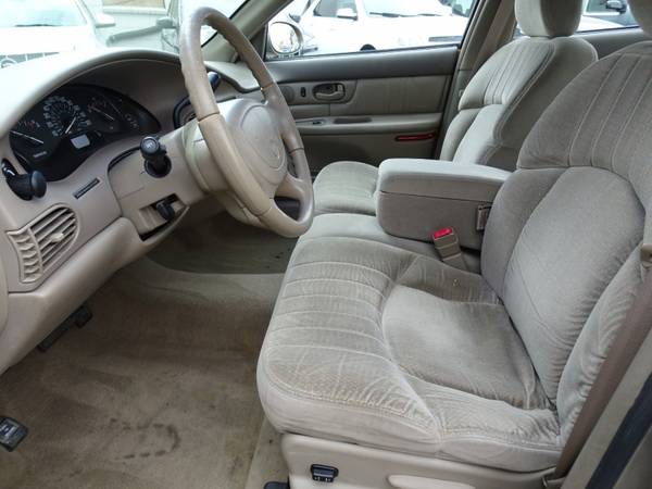 2000 Buick Century Only 70K - - by dealer - vehicle for sale in Waterloo, WI – photo 10