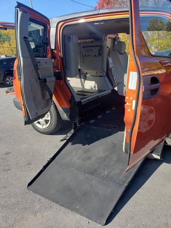 09 Honda Element Handicap Accessible!Only 82K!Installed by RIDE-AWAY!! for sale in METHUEN, RI – photo 3