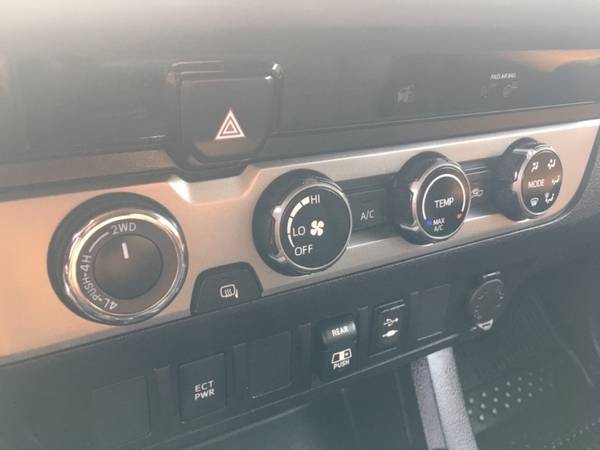 2018 Toyota Tacoma Double Cab V6 4x4 Lets Trade Text Offers Text Of... for sale in Knoxville, TN – photo 16