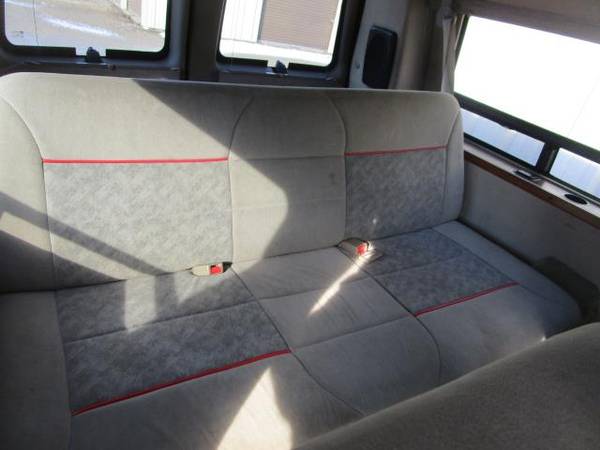 2003 Chevrolet Express 1500 Conversion - cars & trucks - by dealer -... for sale in Wilmington, OH – photo 9