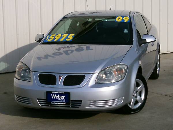 2009 Pontiac G5 Coupe-ONLY 79k miles! VERY GOOD CONDITION! for sale in Silvis, IA – photo 3