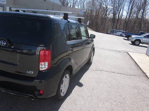 2013 Scion XB 4dr Wagon 86K Manual 5-Spd 86K Black ONE OWNER 8450 for sale in East Derry, MA – photo 9