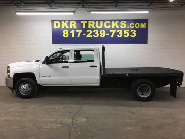 2015 Chevrolet 3500 HD DRW 6.6L Diesel Crew Cab Flatbed - cars &... for sale in Arlington, TX – photo 2