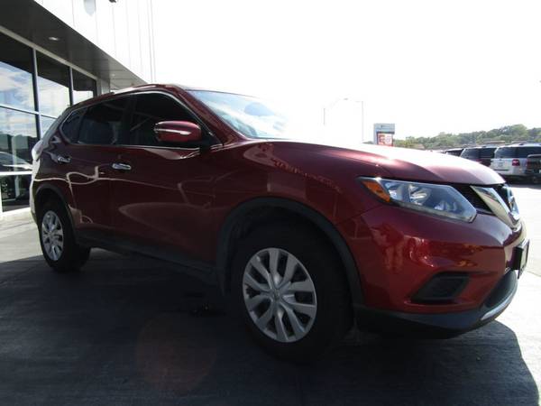 2015 *Nissan* *Rogue* *AWD 4dr S* Cayenne Red for sale in Omaha, NE – photo 9